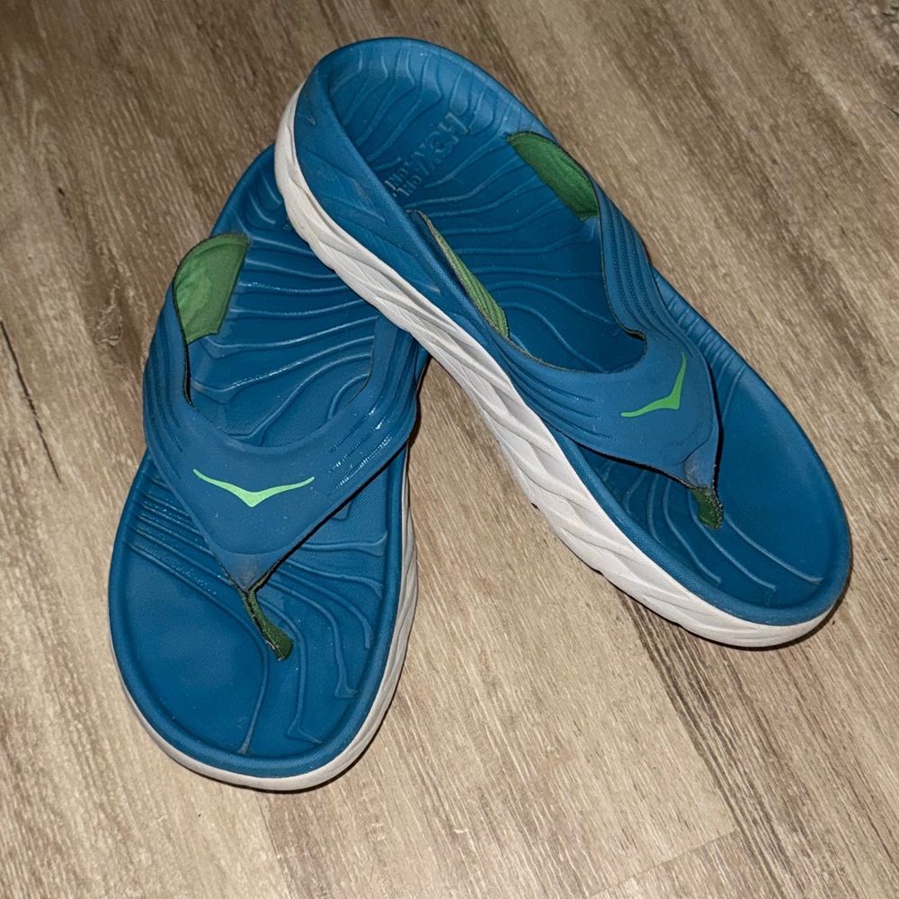 Hoka One One Ora Recovery Flip Flops